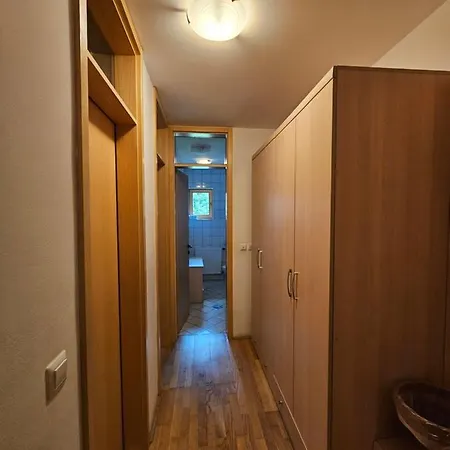 Vendégház Candrova Koca *