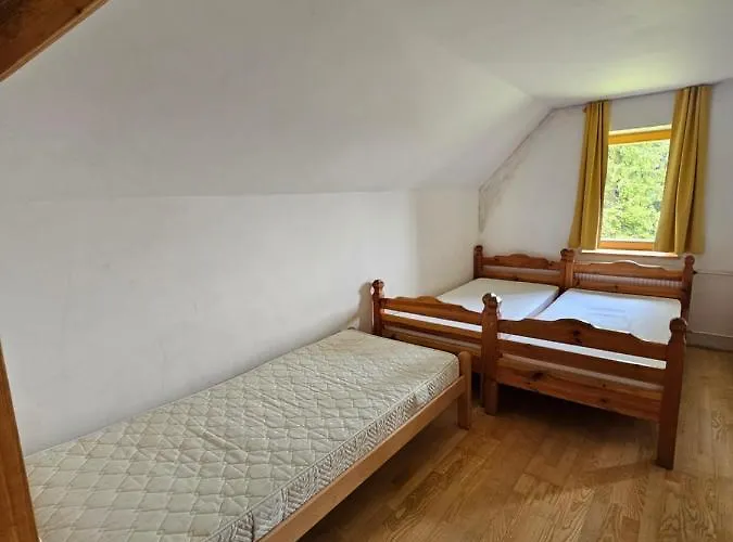 Candrova Koca Hočko Pohorje