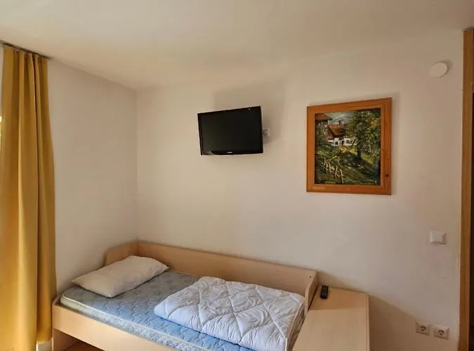 Gasthuis Candrova Koca Hočko Pohorje